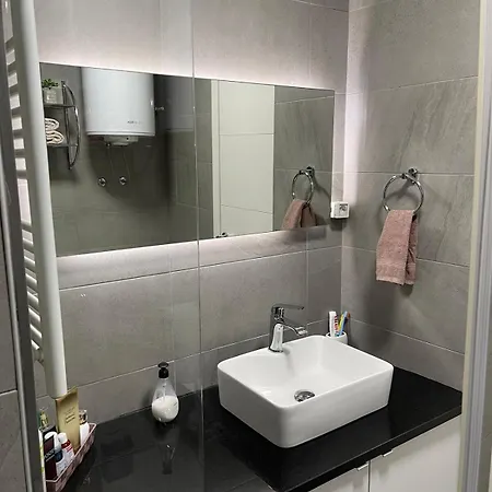 Appartement Skygate - U Blizini Zracne Luke